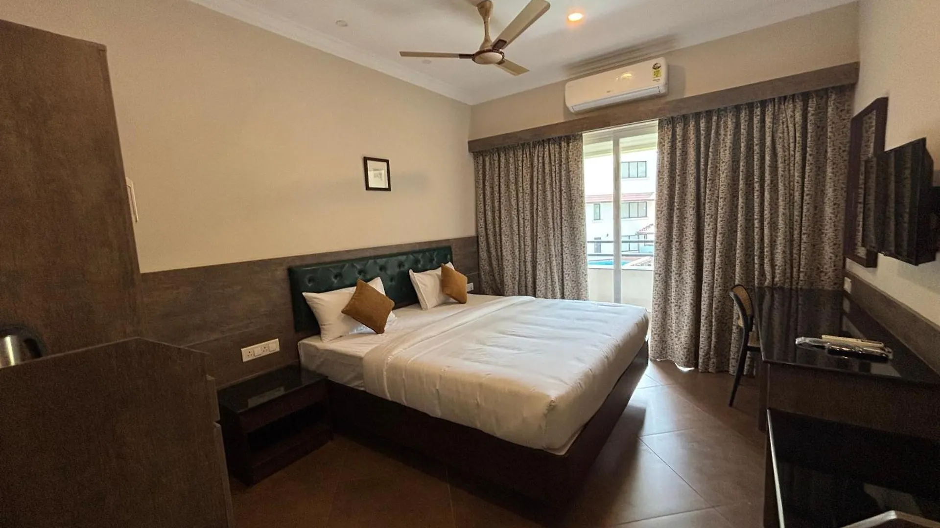 Still Waters - A Hill Country Hotels & Resorts Varkala
